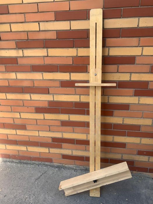 Продам Мольберт