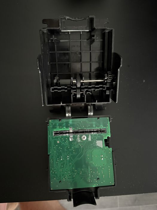 Validator / cititor / bacnotiera bv20