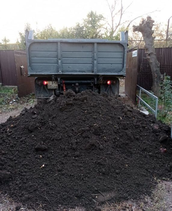 Продаю Перегной,  Навоз,  Чернозём.