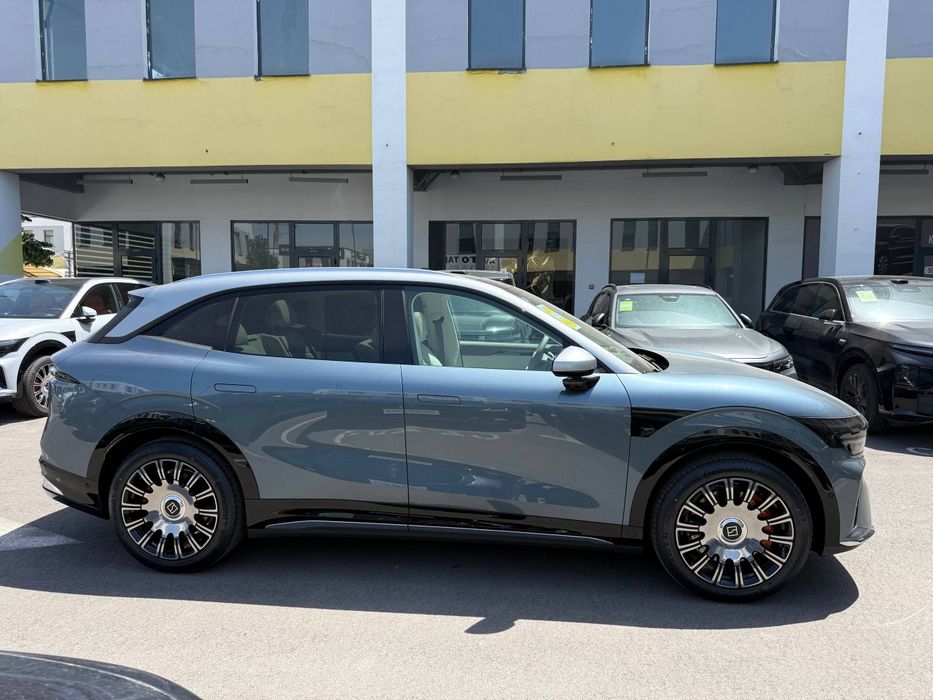 Zeekr 7x ultra full 2026
Енги