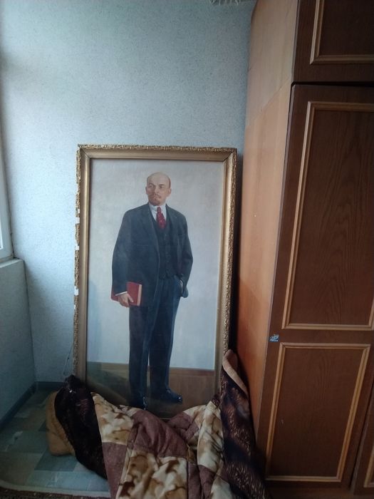 Картина Ленина большая