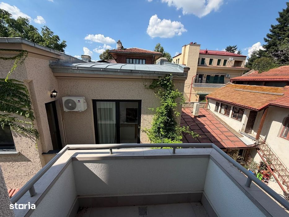 Apartament 3 camere + birou în vilă superbă | Strada Paris | Renovat i