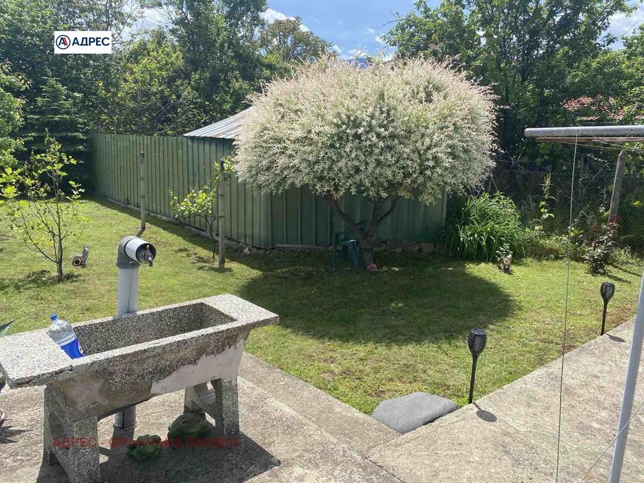 Къща в Монтана, област-гр.Берковица площ 150 цена 90000