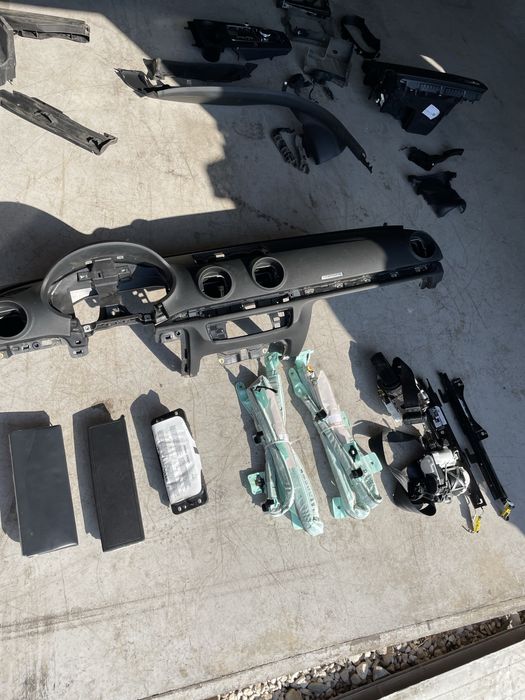 арматурно табло/airbag/колани за A3 8V