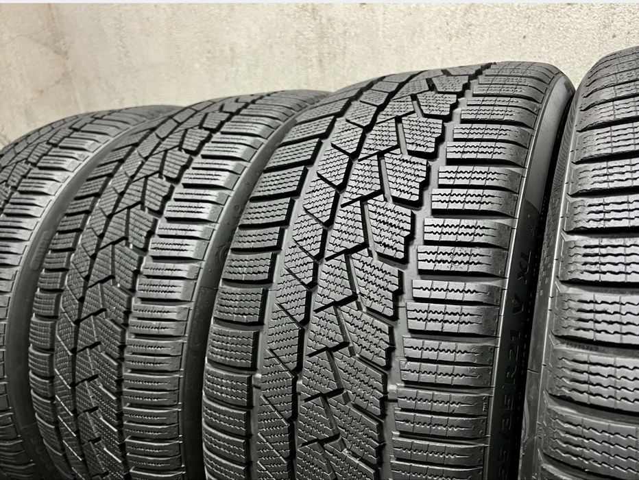 275/35/21 CONTINENTAL 24-25г., като Нови!