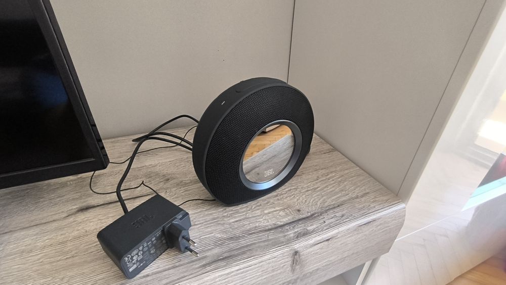 JBL Horizon  - радио часовник, будилник,Bluetooth колонка + нощна лампа (проблем)