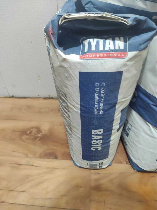 продам строительный клей плиточный