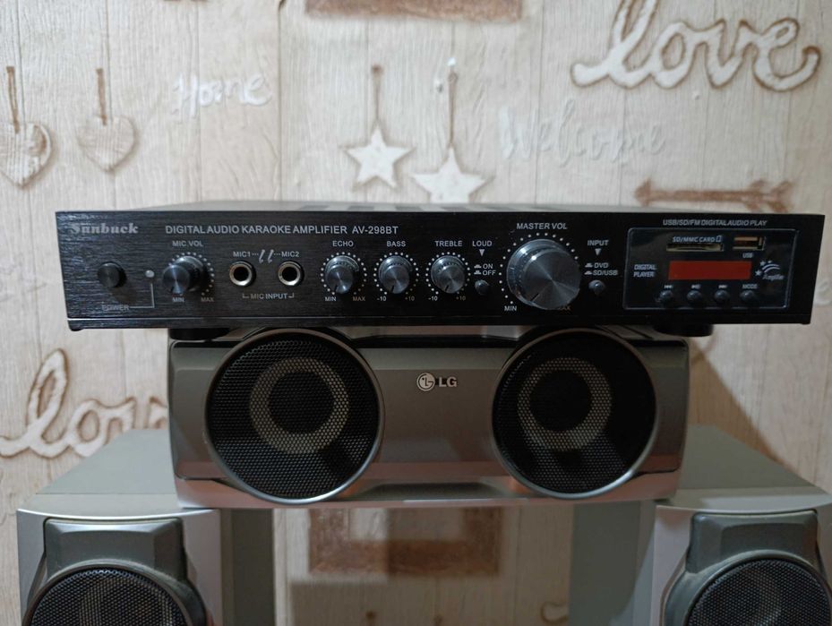 Продам Усилитель с Колонками