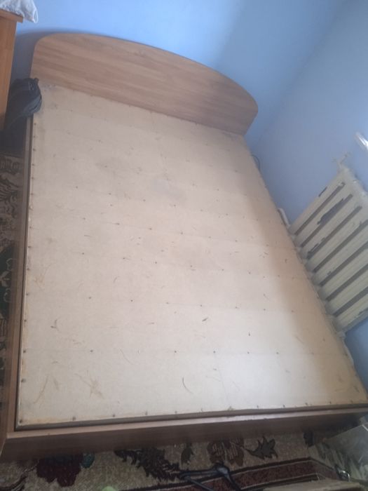 Продам 2 кровати б#у