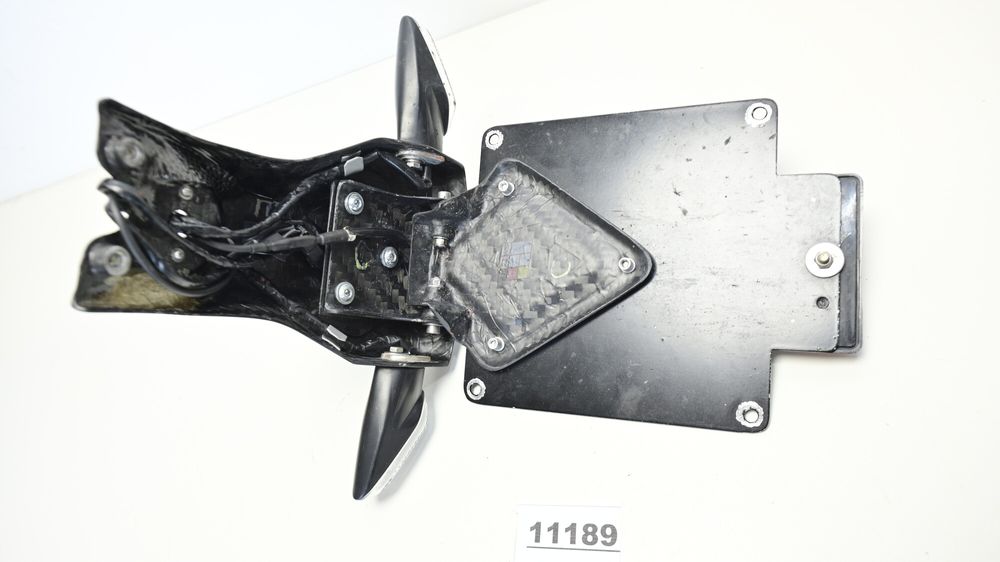 Suport Numar Inmatriculare  Carbon  Semnalizari Ilmberger Ducati