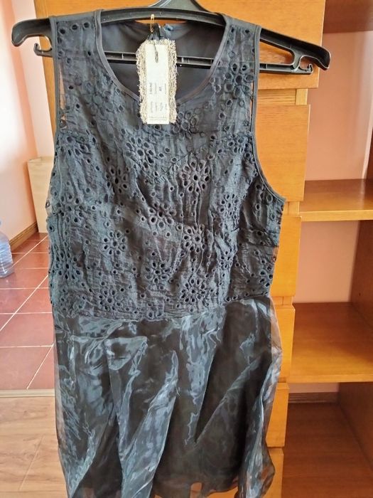 Платья женские, распродажа.