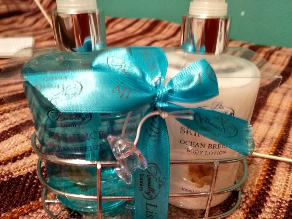 Продается косметический набор