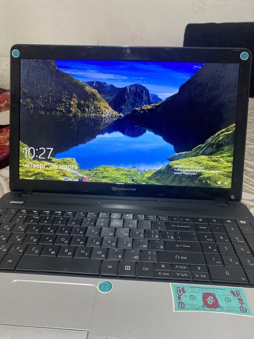 Ноутбук Packard dell все работает