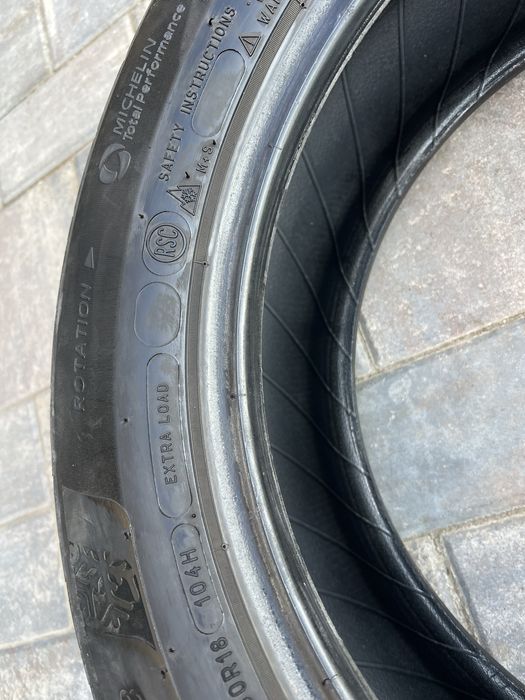 Vând 4 cauciucuri iarnă Michelin Alpin 5  Runflat 500 setul.