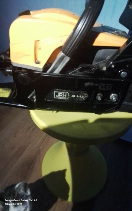 Vând drujba aproape noua