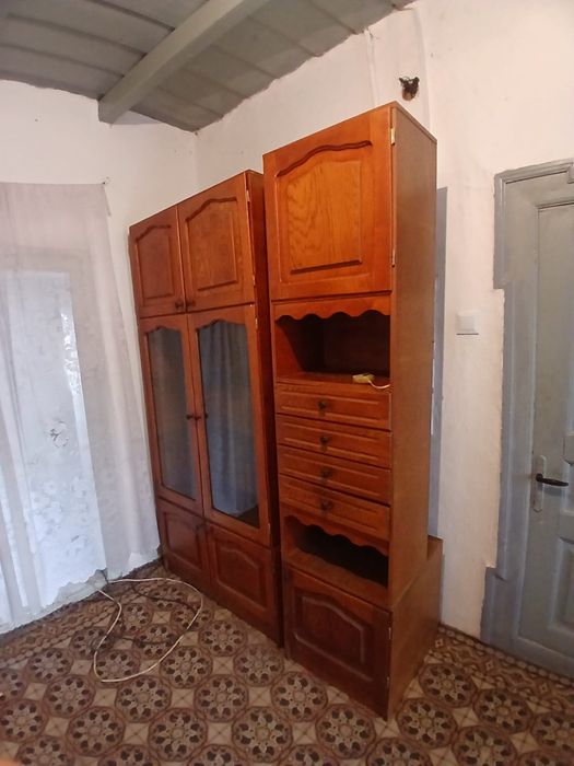 Vând 2 corpuri mobilă lemn masiv