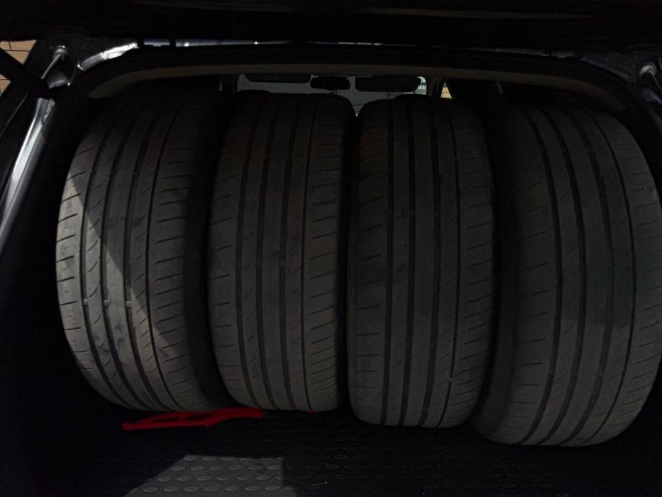 Летняя резина , Continental 235/55/R19