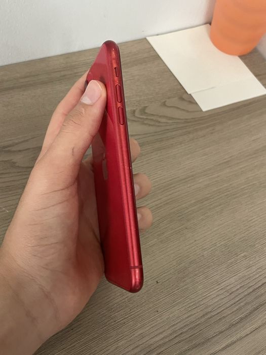 Iphone 11 в хорошем состоянии
