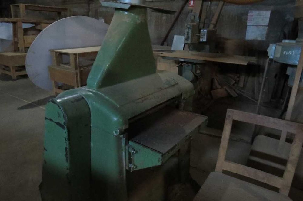 Mașină de Rindeluite la Grosime Industrială – Robustă, Lățime [Ex: 400/500] mm