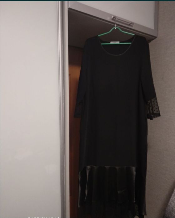 Платье черное женское