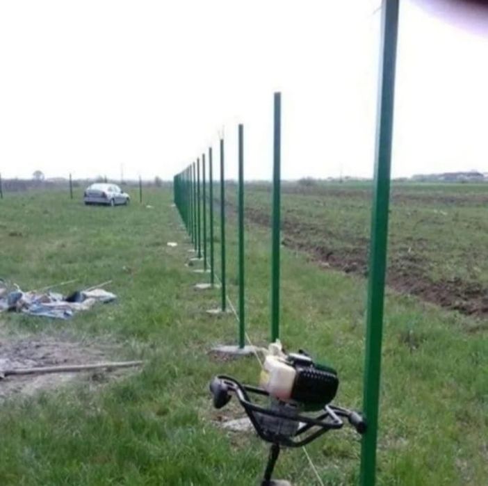 Vand garduri din plasa bordurata