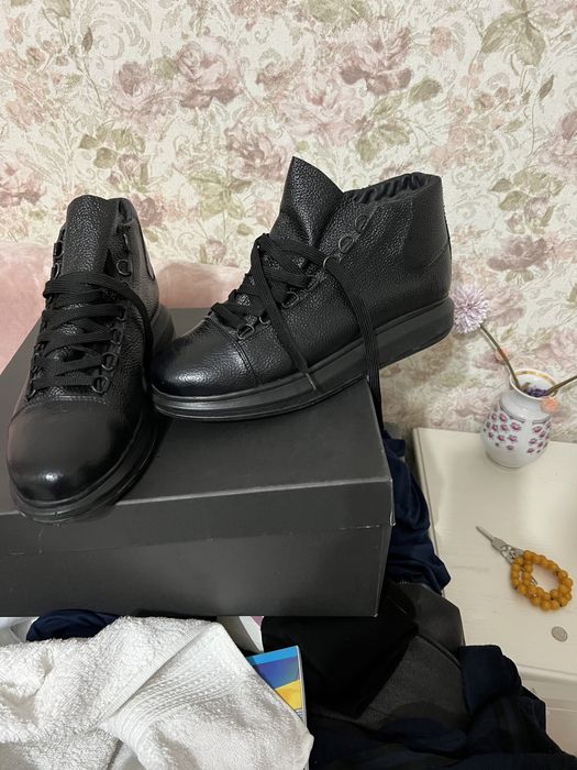 Продам мужские сапоги