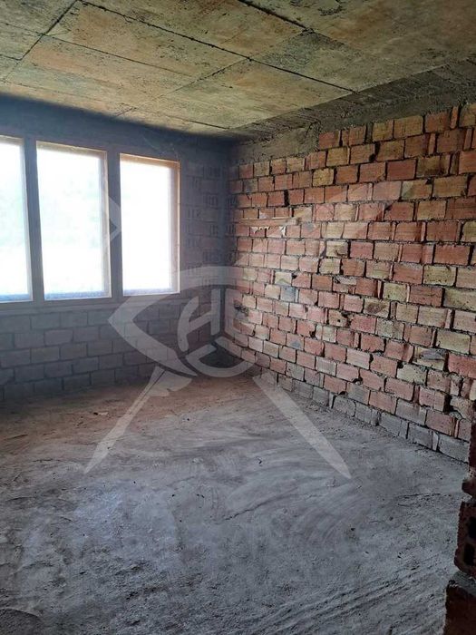 Продава се Къща в Своге - 319 кв.м за 368 €/кв.м - Снимка #4