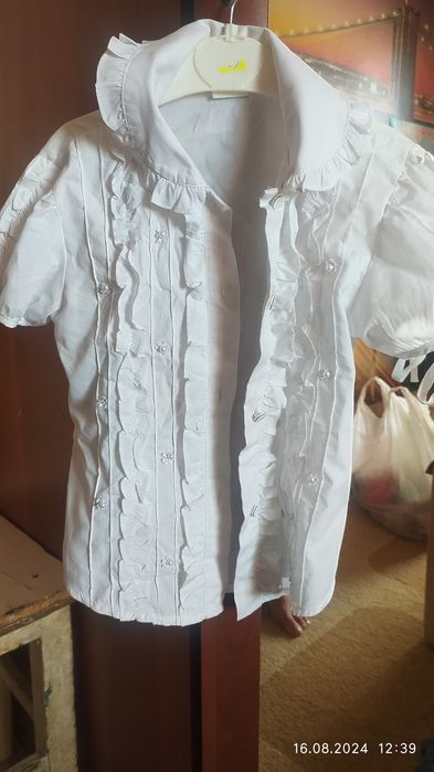 Продам школьные вещи