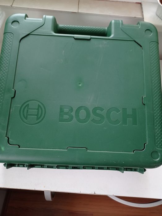 Masina de gaurit cu percuti iBoschh PBH 2100 RE nou