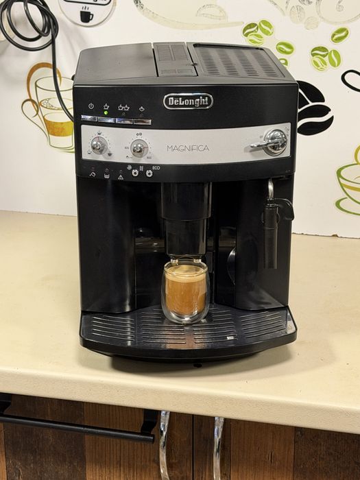 Кафемашина кафе автомат delonghi magnifica с гаранция