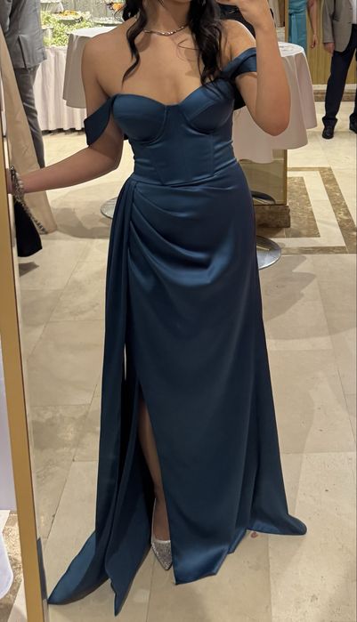 Вечернее платье (на выпускной, свадьбу и тд)