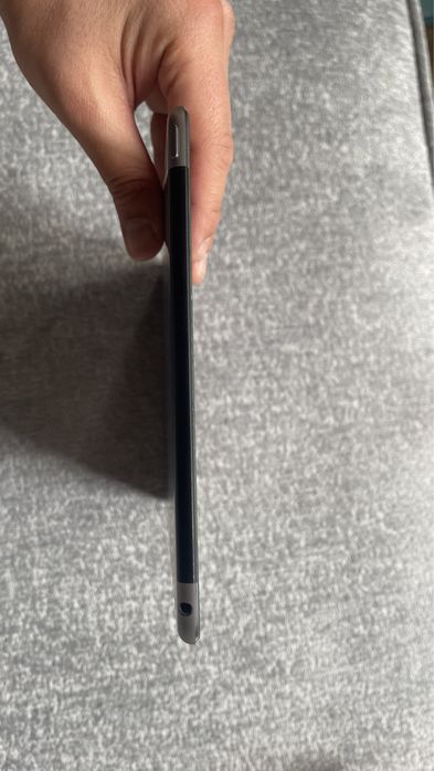 IPad Air 2 / 64Gb (Wi-Fi LTE / 4G)