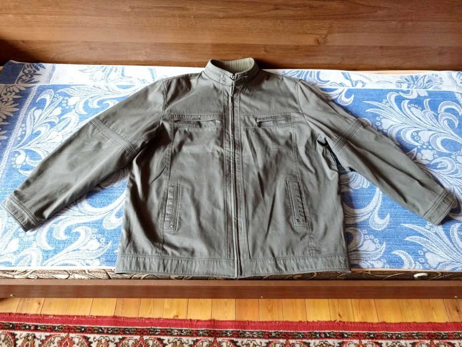 Продам мужские куртки