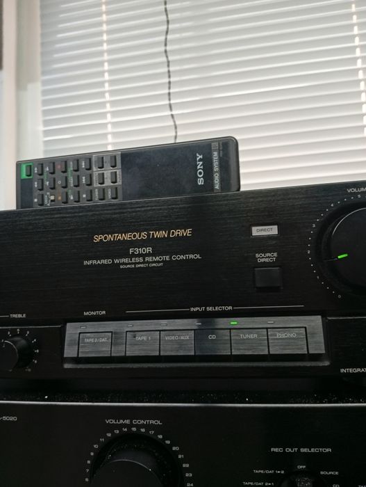 Усилвател SONY TA-F 310 + дистанционно управление