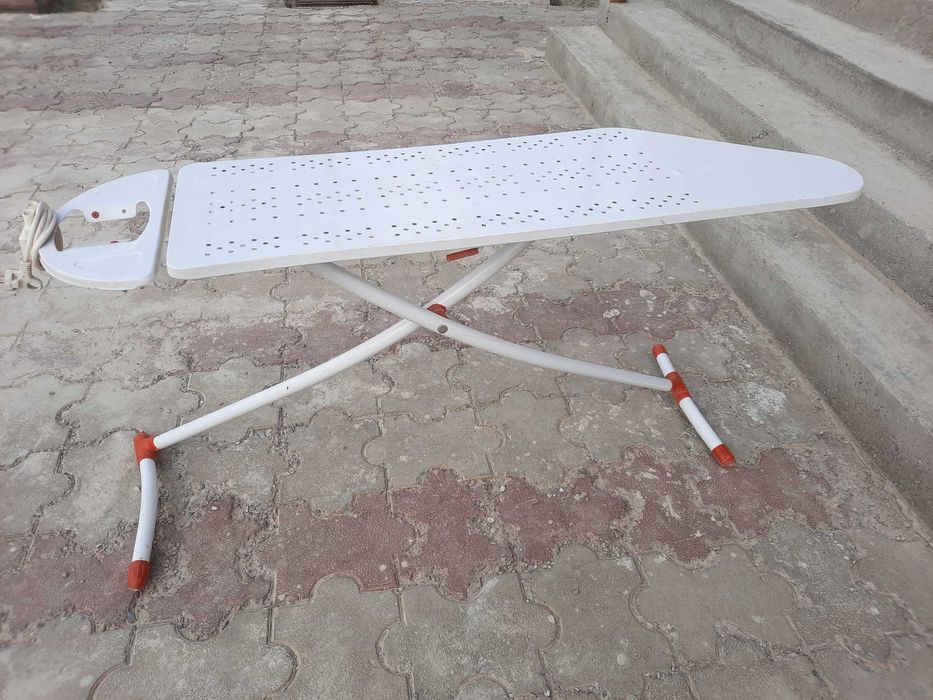 продам гладильный стол б/у