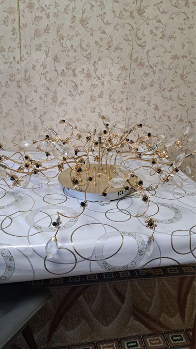 Люстра потолочная