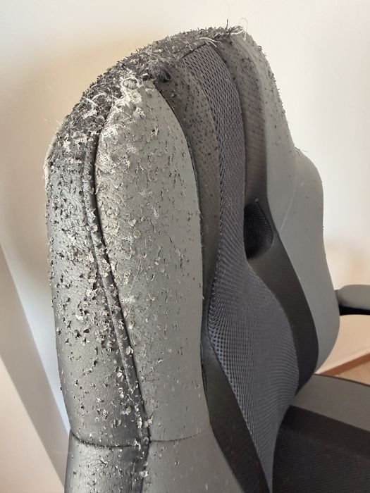 Офис стол на колелца