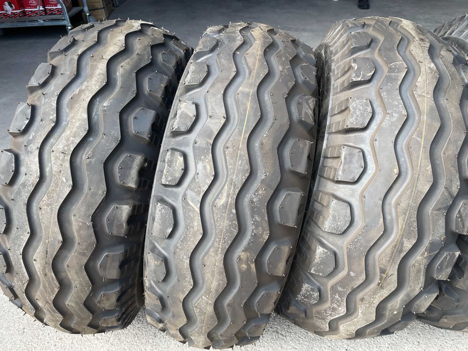 Cauciucuri noi de remorca presa mig 10.0/80-12 cu janta montat 10pr