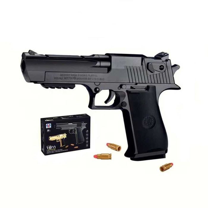 Детски пистолет с патрони