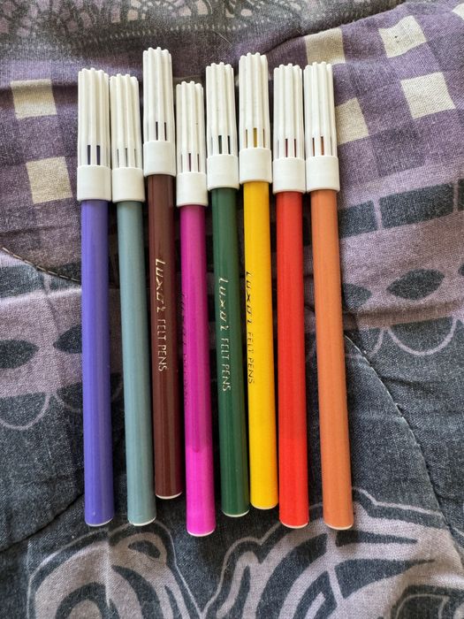 Маркери и Флумастери