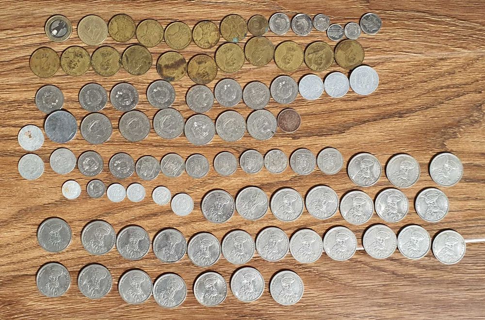 Vand bancnote si monede vechi(colectie personala)