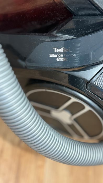 Пылесос Tefal в отличном состоянии