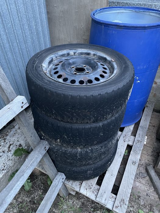Продам штамп диски с резиной R15