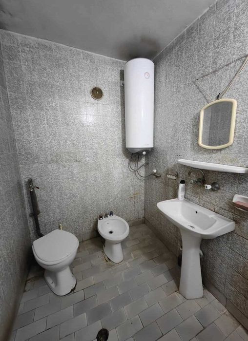 Продава се Къща в Разград, Център - 192 кв.м за 651 €/кв.м - Снимка #8