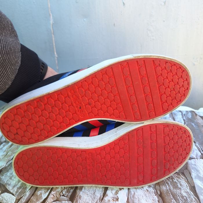 Adidas Neo nr 42,2/3