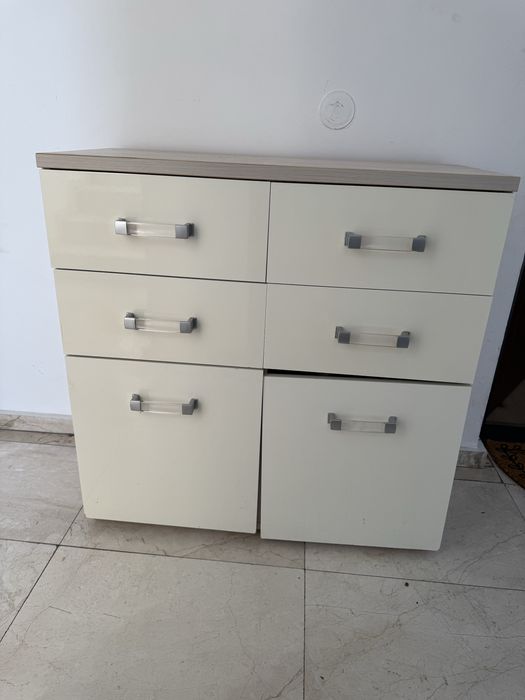 Set dulap+comoda crem lucios