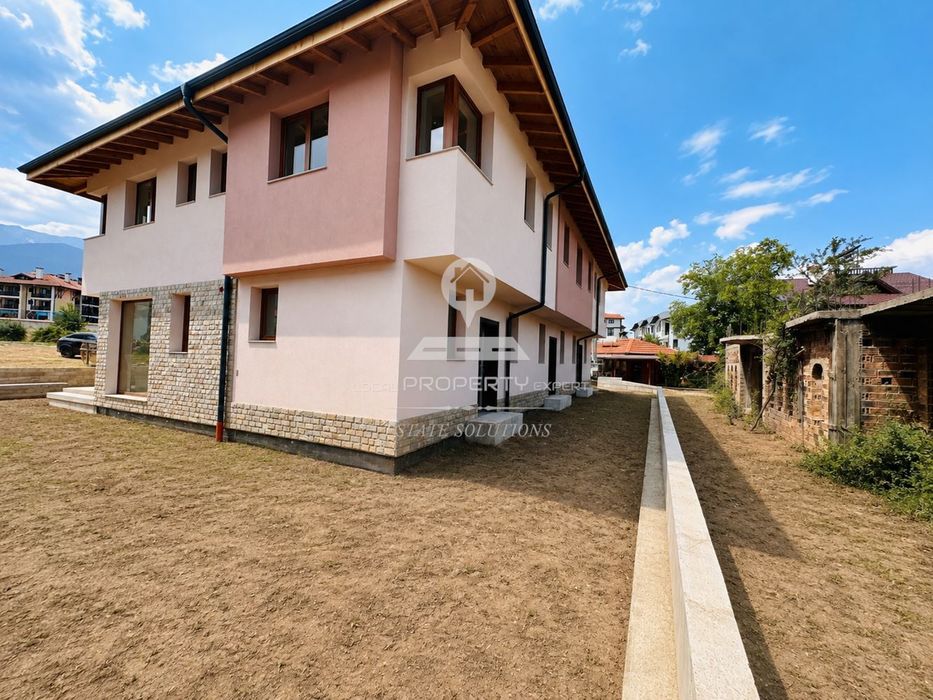Къща в Благоевград, област-гр.Банско площ 175 цена 315000