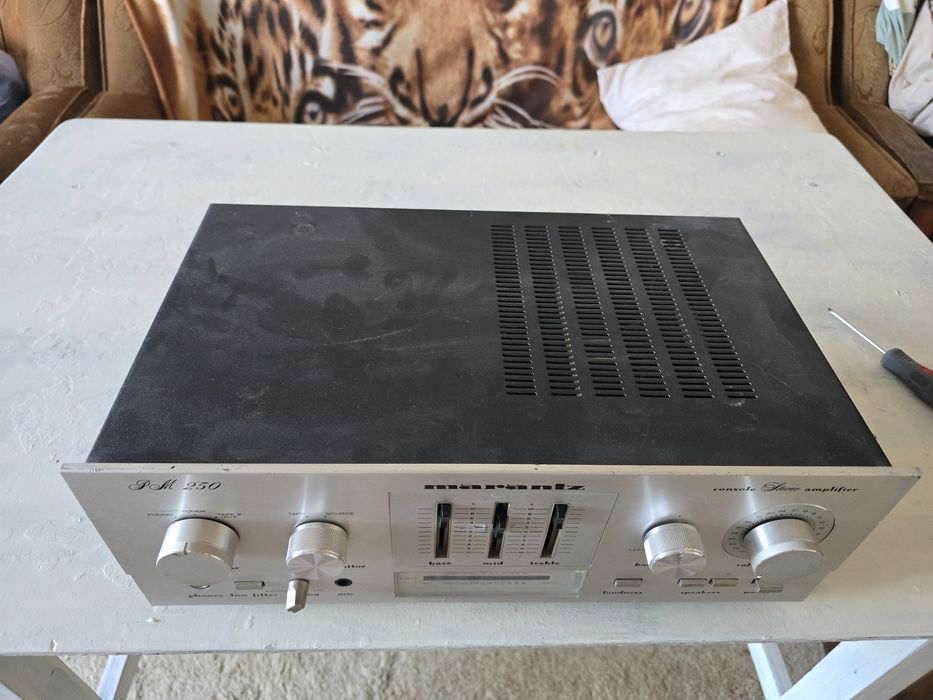 Marantz PM 250 усилитель