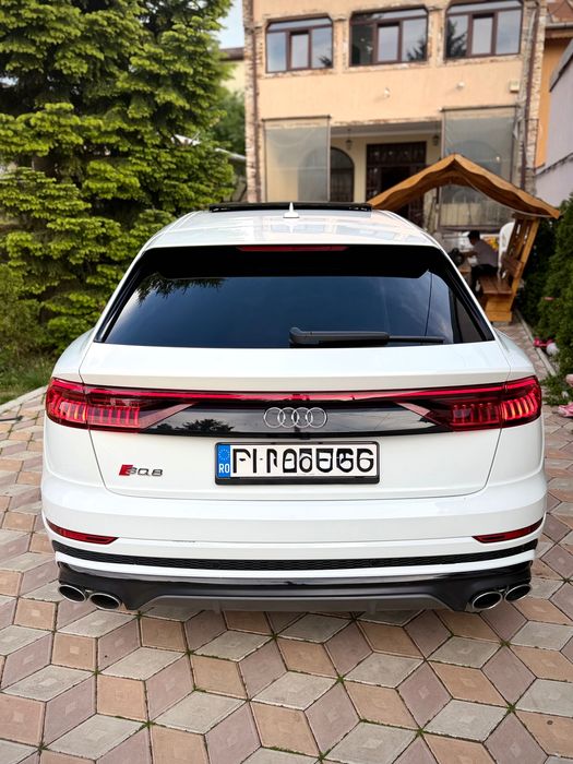 Audi SQ8 2020 4.0TDI HYB 435cp 86.000km