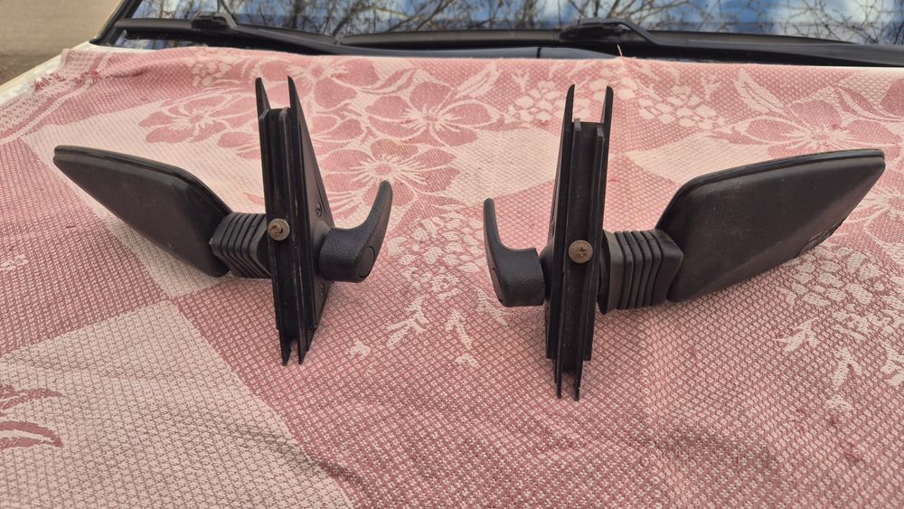 Продам зеркала на ВАЗ 2104,05,07